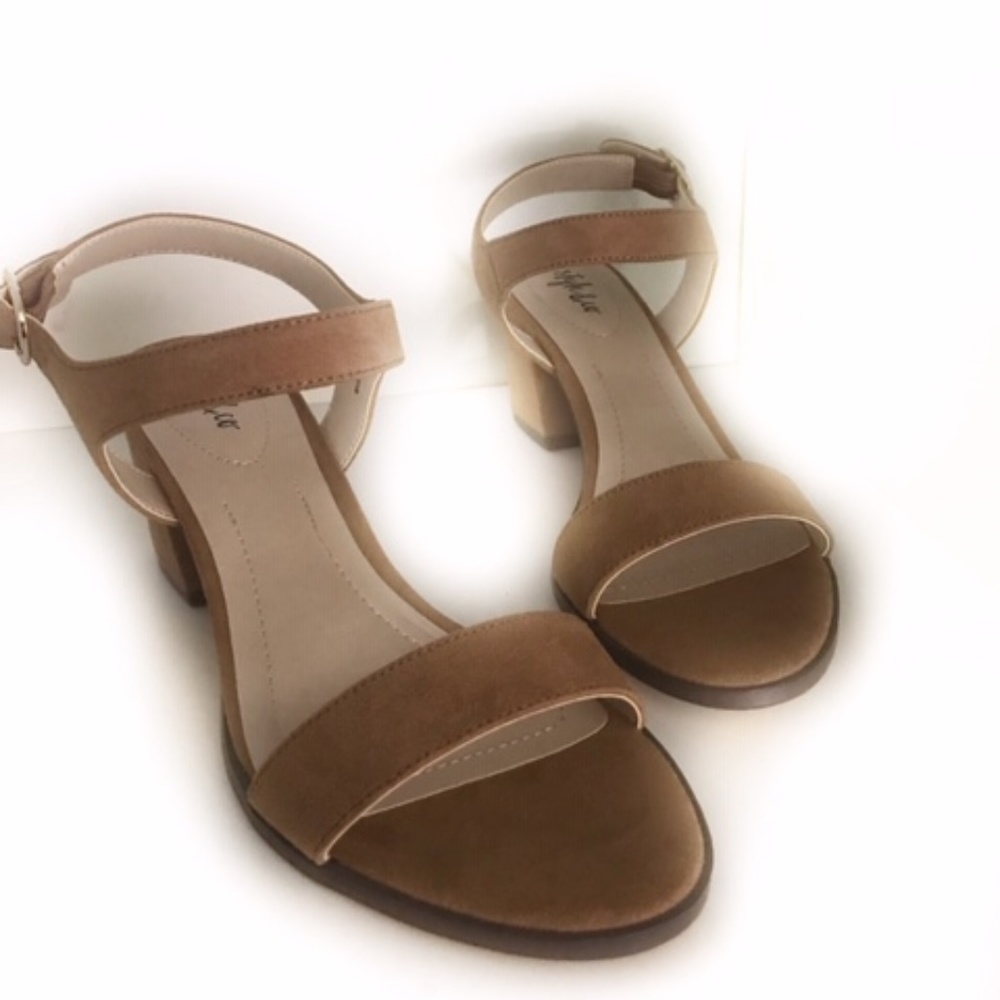 Style & Co Sandal